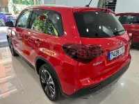 Usado Suzuki Vitara GLX 116 CV (85 kW) 2022 Rojo SUV