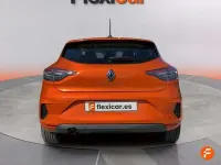 Usado Renault Clio Equilibre 91 CV (66 kW) 2024 Naranja Utilitario