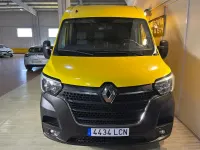 Usado Renault Master 135 CV (99 kW) 2019 Amarillo Berlina
