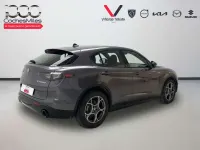 Usado Alfa Romeo Stelvio Sprint 160 CV (117 kW) 2024 Gris SUV