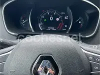 Usado Renault Mégane IV LIMITED 130 CV (95 kW) 2018 Gris / plata Berlina