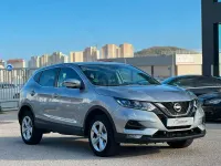 Usado Nissan Qashqai Acenta 131 CV (96 kW) 2020 Gris / plata SUV