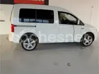Usado VW Caddy Trendline 122 CV (89 kW) 2019 Blanco Monovolumen
