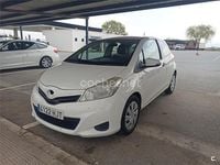 Usado Toyota Yaris Active 90 CV (66 kW) 2012 Blanco Utilitario