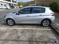 Usado Peugeot 308 Active 120 CV (88 kW) 2015 Gris / plata Berlina