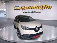 Usado Renault Captur Intens 90 CV (66 kW) 2014 Beige SUV