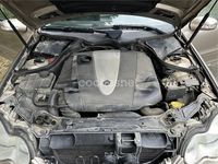 Usado Mercedes C220 Classic 143 CV (105 kW) 2003 Beige Berlina