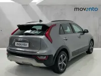 Usado Kia Niro 184 CV (135 kW) 2023 Gris / plata SUV