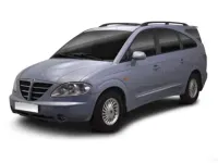 Usado SsangYong Rodius 165 CV (121 kW) 2010 Negro Monovolumen