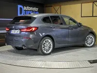 Usado BMW 118 Comfort Edition 150 CV (110 kW) 2020 Gris Utilitario