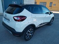 Usado Renault Captur Zen 110 CV (80 kW) 2017 Amarillo SUV