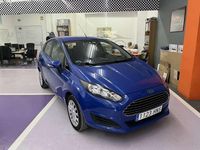 Usado Ford Fiesta Trend 82 CV (60 kW) 2013 Azul Utilitario