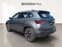 Usado Skoda Karoq Selection 150 CV (110 kW) 2025 Gris SUV