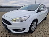 Usado Ford Focus ST-Line 125 CV (91 kW) 2017 Blanco Berlina