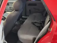 Usado Ford Sierra 123 CV (90 kW) 1989 Rojo Berlina