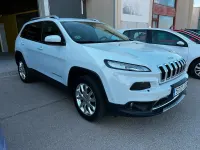 Usado Jeep Cherokee Longitude 140 CV (102 kW) 2015 Blanco SUV
