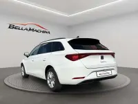 Usado Seat Leon Style 116 CV (85 kW) 2022 Blanco Utilitario