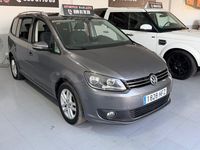 Usado VW Touran Advance 105 CV (77 kW) 2012 Gris / plata Monovolumen
