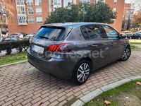 Usado Peugeot 308 Style 130 CV (95 kW) 2021 Gris / plata Berlina
