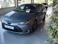 Usado Toyota Corolla Style 122 CV (89 kW) 2021 Azul Berlina