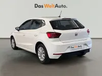 Usado Seat Ibiza Style 110 CV (80 kW) 2022 Blanco Utilitario
