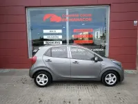 Usado Kia Picanto 67 CV (49 kW) 2023 Gris Utilitario