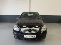 Usado Mercedes B180 109 CV (80 kW) 2009 Negro Monovolumen
