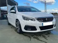 Usado Peugeot 308 SW Allure 130 CV (95 kW) 2019 Blanco Familiar