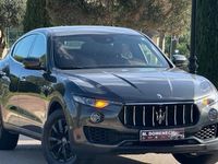 Usado Maserati Levante 250 CV (183 kW) 2017 Gris SUV