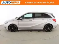 Usado Mercedes B180 109 CV (80 kW) 2014 Gris Monovolumen