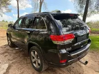 Usado Jeep Grand Cherokee Overland 250 CV (183 kW) 2016 Negro SUV