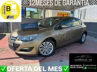 Usado Opel Astra Selective 110 CV (80 kW) 2014 Beige Berlina