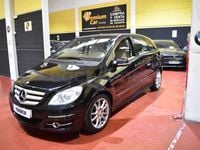 Usado Mercedes B200 140 CV (102 kW) 2009 Negro Monovolumen
