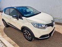 Usado Renault Captur Zen 90 CV (66 kW) 2015 Beige SUV