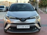 Usado Toyota C-HR Advance 122 CV (89 kW) 2019 Gris / plata SUV