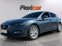 Usado Seat Leon Style 116 CV (85 kW) 2020 Gris Berlina