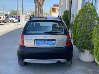 Usado Citroën C3 XTR 70 CV (51 kW) 2005 Beige Berlina