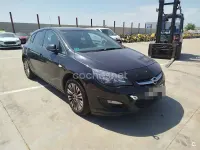 Usado Opel Astra Excellence 136 CV (100 kW) 2015 Negro Berlina