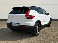 Usado Volvo XC40 R-Design 163 CV (119 kW) 2022 Blanco SUV