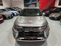 Usado Mitsubishi Outlander P-HEV 230 CV (169 kW) 2021 Gris SUV