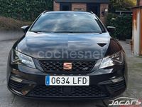 Usado Seat Leon 4Drive 300 CV (220 kW) 2020 Negro Familiar
