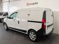 Usado Dacia Dokker Essentiel 109 CV (80 kW) 2021 Blanco Monovolumen