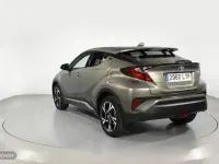 Usado Toyota C-HR Advance 122 CV (89 kW) 2022 Verde SUV