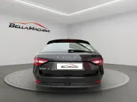 Usado Skoda Superb Ambition 150 CV (110 kW) 2022 Negro Familiar