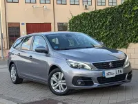 Usado Peugeot 308 SW Allure 130 CV (95 kW) 2021 Gris / plata Familiar