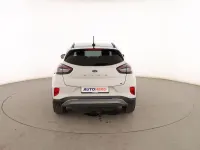 Usado Ford Puma Titanium 125 CV (91 kW) 2021 Beige SUV