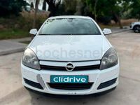Usado Opel Astra GTC Sport 110 CV (80 kW) 2009 Blanco Berlina