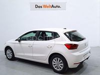 Usado Seat Ibiza Style Plus 110 CV (80 kW) 2021 Blanco Berlina