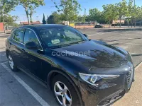 Usado Alfa Romeo Stelvio Super 180 CV (132 kW) 2017 Negro SUV