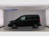 Usado Mercedes 180 116 CV (85 kW) 2024 Negro Berlina